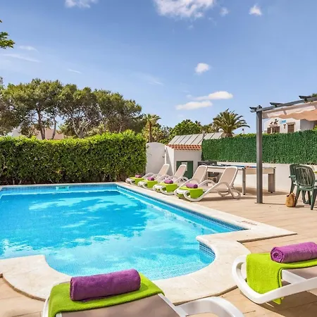 Villa Isi By